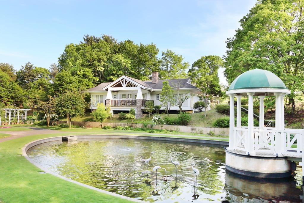 Forest Hills Garden Hotel Mihara  Exterior photo